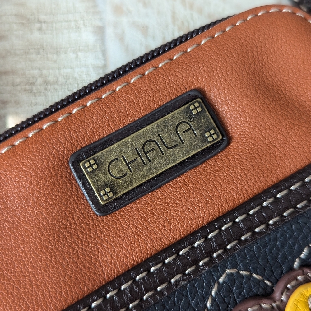 CHALA Sunflower Bee Crossbody Bag - Picture 2 of 6